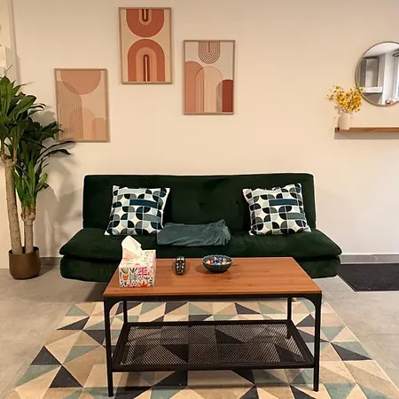 Cocon Urbain , Bel Entierement Equipe, Entree Privee, Parking * 怀顿黑姆