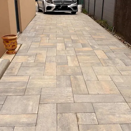 Cocon Urbain , Bel Entièrement équipé, Entrée Privée, Parking * Wittenheim